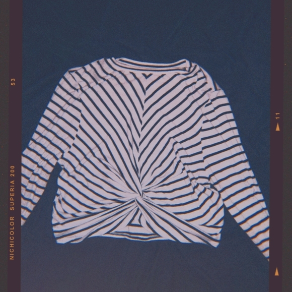 Illusion crop top (mock neck) - Picture 1 of 4